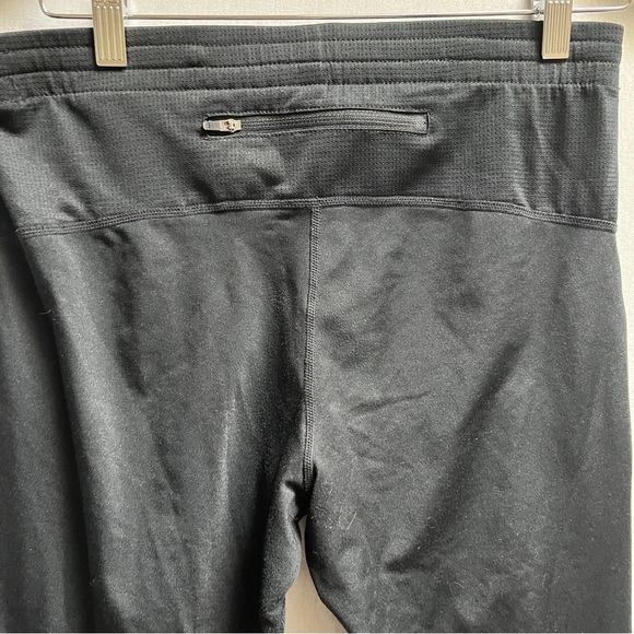 Running Room Fit Wear thermal reflective jogger leggings pants Sz M - Picture 11 of 11